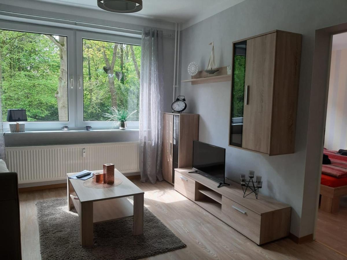 Ferienwohnung "Am Schlosspark" Neetzow Bagian luar foto